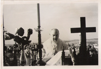 Outdoor Mass with Padre Pio